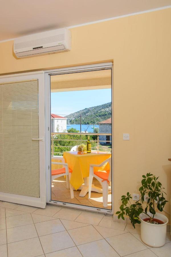 Apartments Anton Vinišće 외부 사진